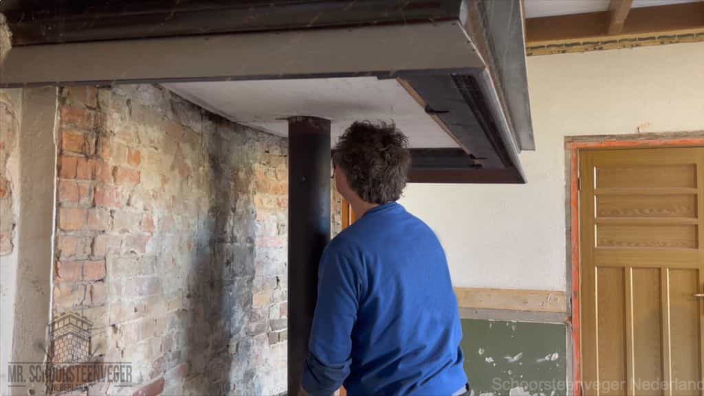 Schoorsteen reinigen IJmuiden rookkanaal Schoorsteen reinigen IJmuiden rookkanaal